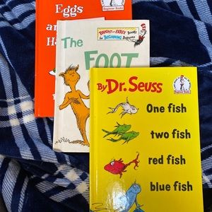 Dr.Suess books 3 of them